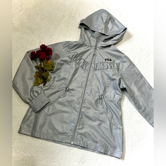 FILA Silver Metallic Shimmer Rain Jacket - XS - Picture 1 of 9